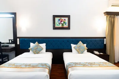 Premium-Deluxe-Zweibettzimmer — Royal Hotel Saigon